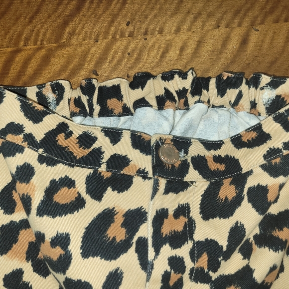 Toast ladies Leopard Print Bell bottom denim pants Medium Stretch Black & Tan - Picture 2 of 9